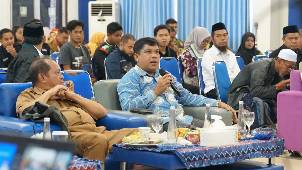 SOROTI: Ketua Komisi I DPRD HST, Yajid Fahmi mennyampaikan catatan perbaikan untuk RSHD Barabai. (Foto: Jamaluddin/Radar Banjarmasin)