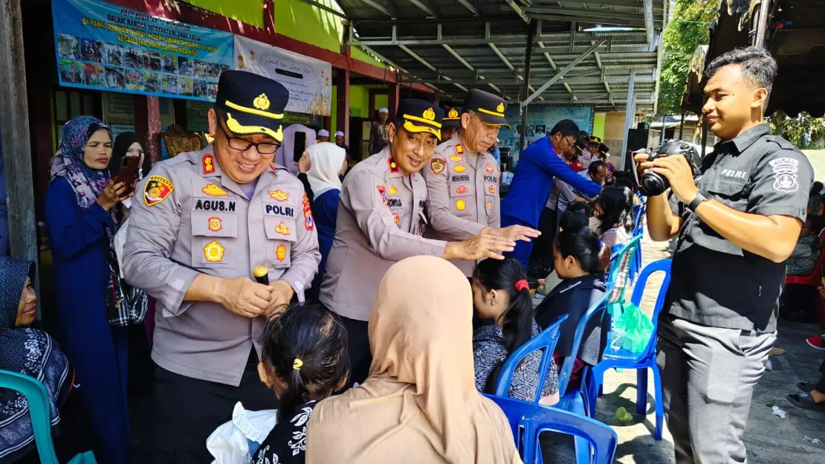 Tradisi memiyaki anak yatim di Kecamatan Haur Gading, Kabupaten HSU. (M. Akbar)
