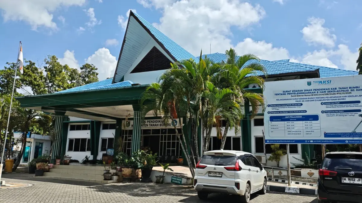 KANTOR: Dinas Pendidikan Tanah Bumbu di Jalan Dharma Praja, Kecamatan Batulicin.