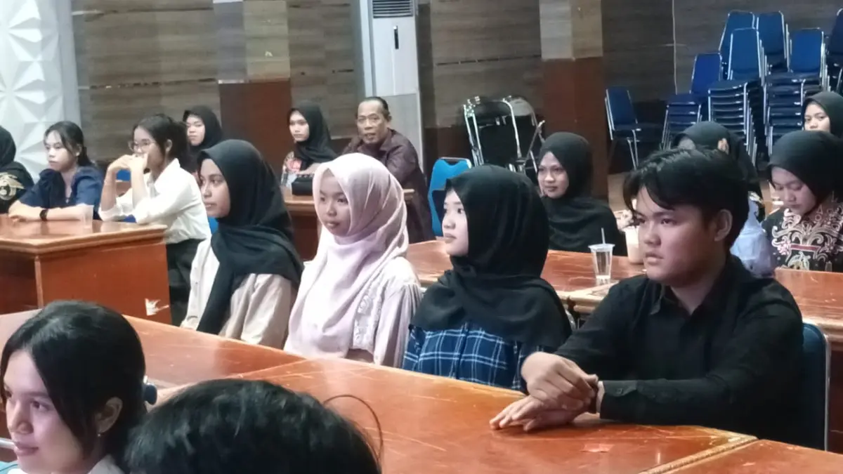 MASIH ADA: Kegiatan pencegahan perkawinan dini bagi remaja yang digelar Dinsos P3AP2KB Tabalong. (Foto : Ibnu Dwi Wahyudi/ Radar Banjarmasin)