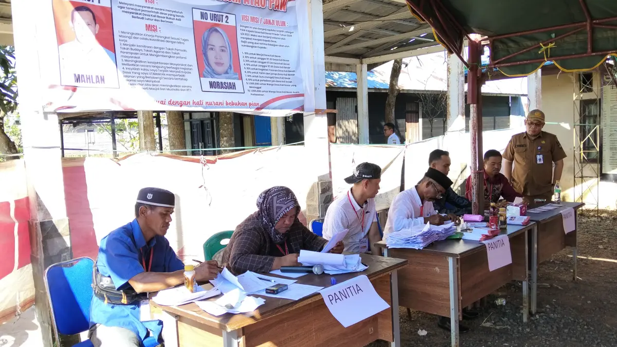 LANCAR : Suasana Pilkades PAW Desa Kali Besar, Selasa (7/72026). (Foto : Dinas PMD Tala)