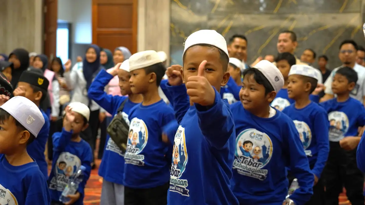 SENANG: Anak - anak perserta program Muharram Berkah 1448H yang sangat antusias.