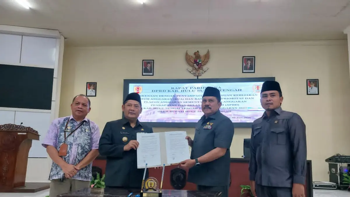 PRIORITAS: Bupati HST Samsul Rizal dan pimpinan DPRD HST akan membahas APBD 2027 dalm Rapat Paripurna DPRD HST, Kamis (9/7/2026).(Foto: Jamaluddin/Radar Banjarmasin)