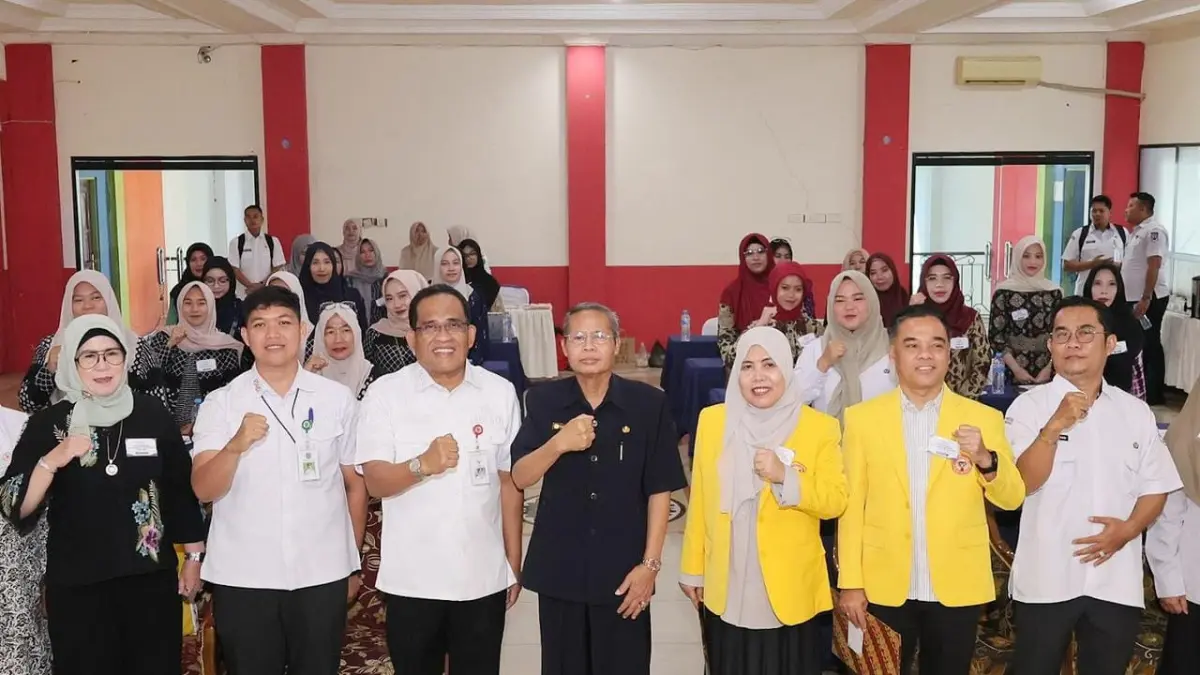 KOMITMEN: Bupati Kabupaten Hulu Sungai Utara (HSU), H Sahrujani memberikan sambutan saat membuka kegiatan Penguatan Kapasitas Kader Posyandu dalam Pelayanan Kesehatan Ibu Hamil untuk Pencegahan Stunting di Hotel Lambung Mangkurat Amuntai, Rabu (8/7/2026).(Foto:Pemkab HSU)