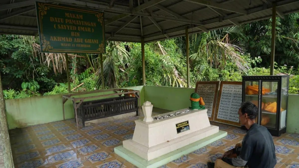 Makam Datu Pamayungan atau Sayed Umar bin Abu Ghani di Desa Pematang Karangan Hilir, Kecamatan Tapin Tengah. (Foto: Rasidi Fadli/Radar Banjarmasin)
