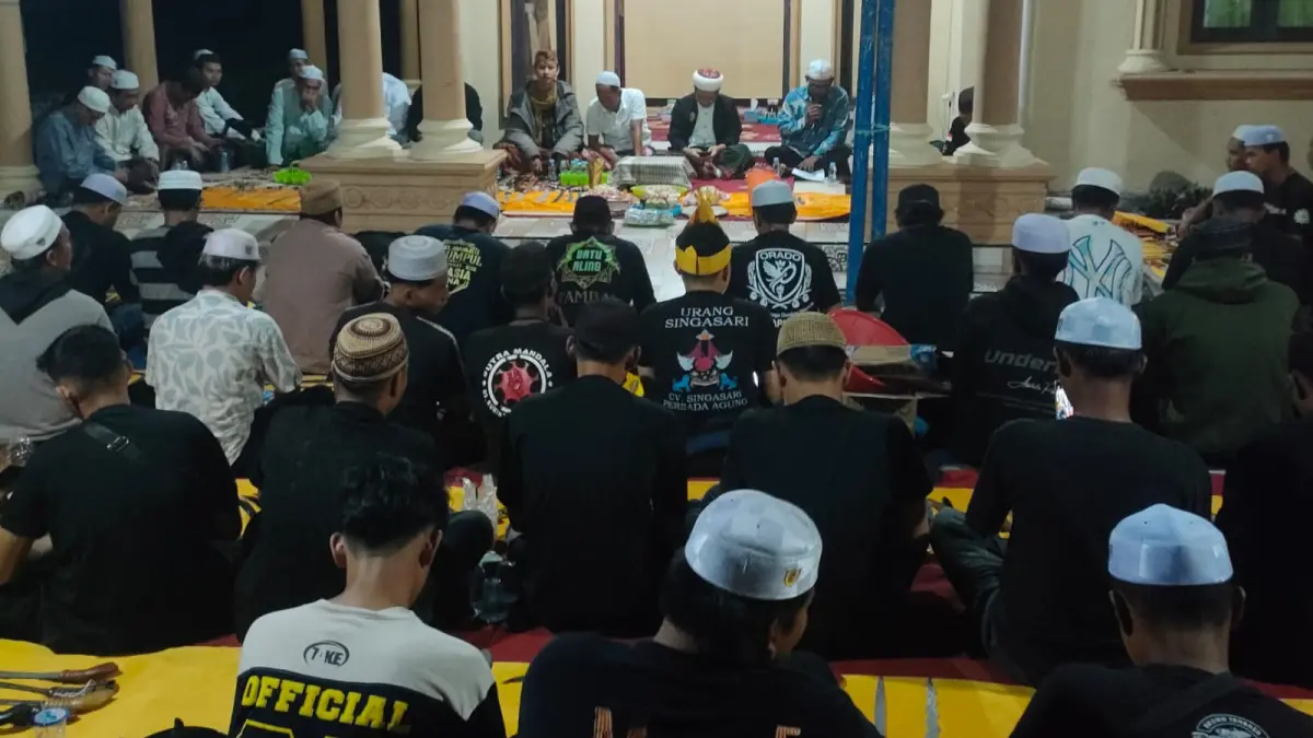 PELESTARI PUSAKA: Ratusan pelestarian pusaka berkumpul di Tapin untuk silaturahmi, dan ratusan pusaka ditampilkan.
