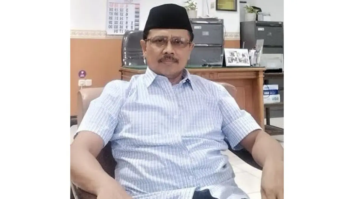 H. Asmu’i Syarkowi