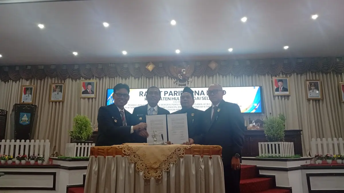 DPRD HSS sepakat Raperda Pertanggungjawaban Pelaksanaan APBD Tahun Anggaran 2025 menjadi Peraturan Daerah. (M. Padil Ihsan/Radar Banjarmasin)&nbsp;