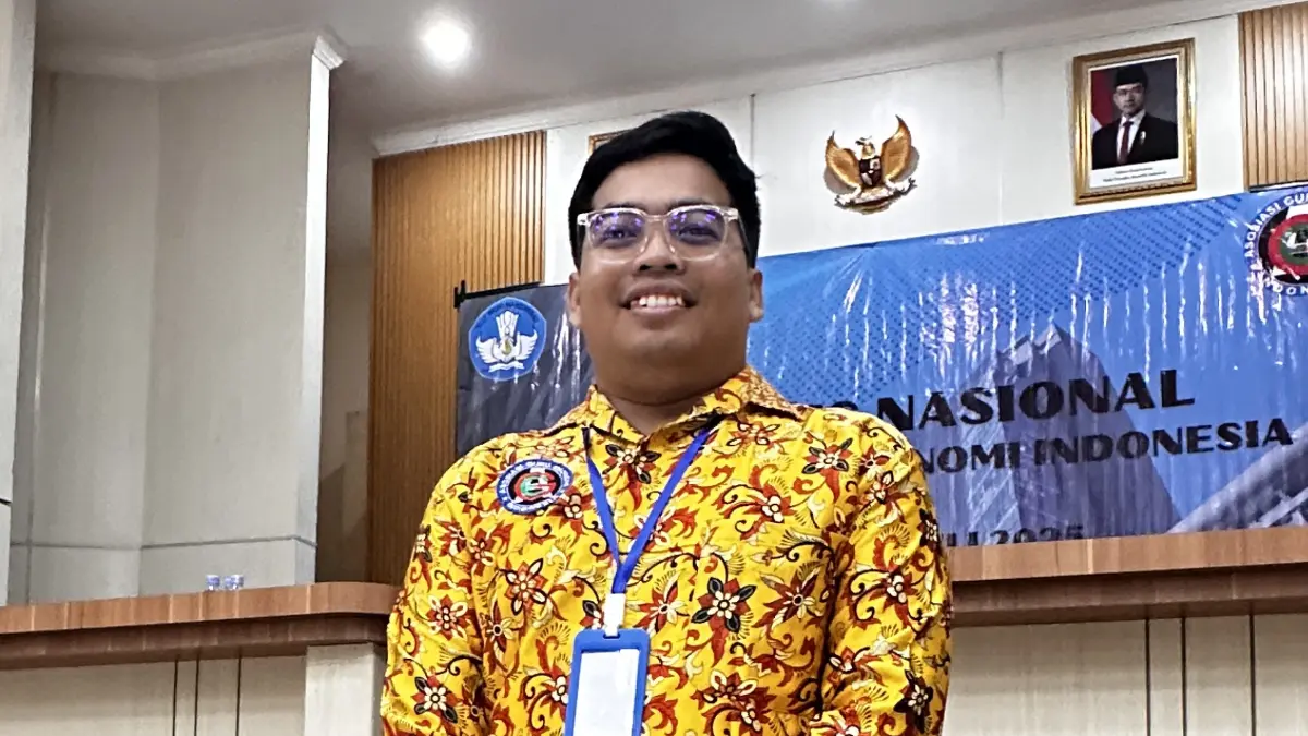 Rizky Aulia, S.Pd, Gr