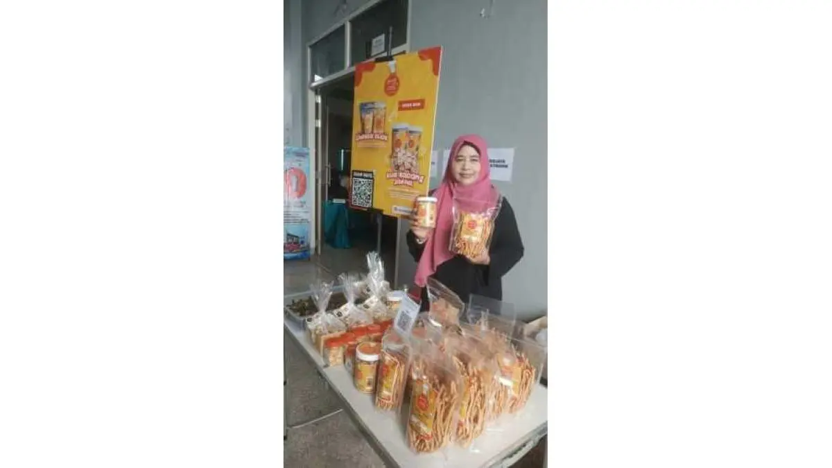  usaha rumahan milik Lucy Emilda 