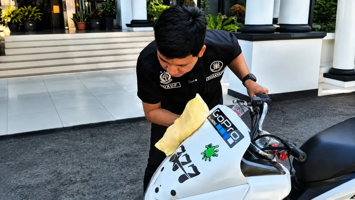LELANG: Barang rampasan negara berupa sepeda motor Honda PCX yang akan dilelang Kejari Hulu Sungai Utara dalam lelang serentak tahun 2026. (Foto: M. Akbar)