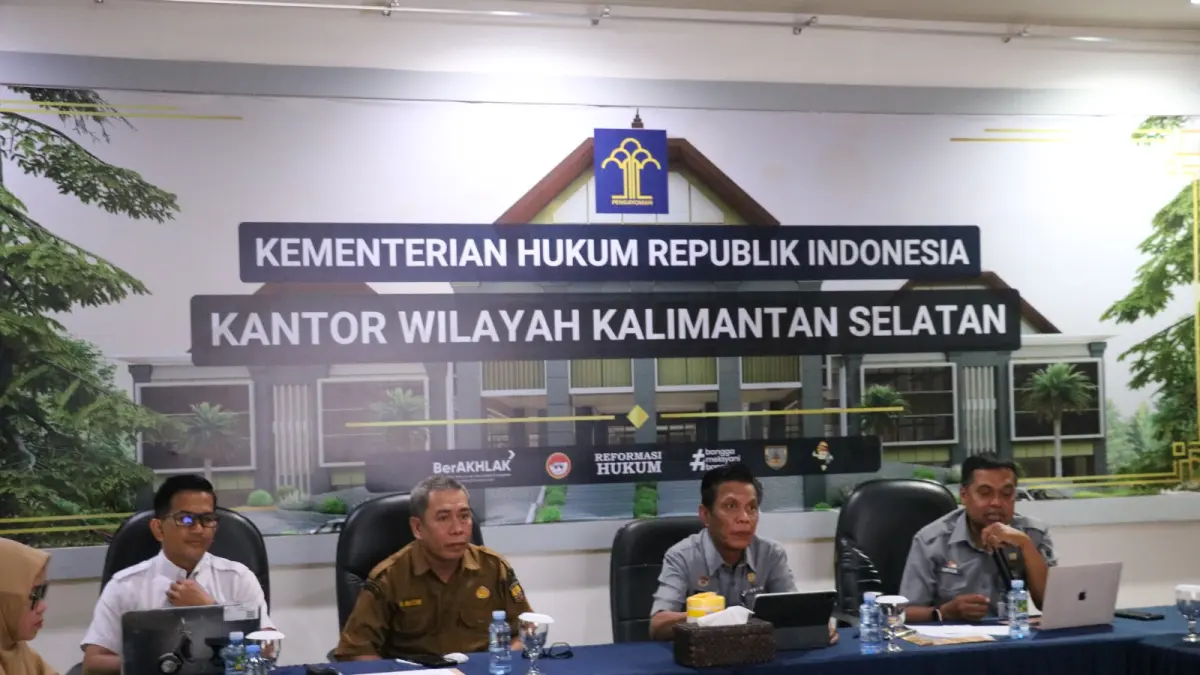 Rapat Harmonisasi membahas Ranperbup HST mengenai