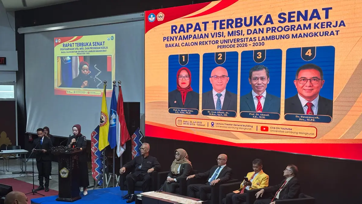 Empat bakal calon Rektor Universitas Lambung Mangkurat (ULM) Banjarmasin saling unjuk gigi. Olah gagasan dari para kandidat tersaji. Di antara berbagai isu strategis yang mencuat, nasib tukin dosen menjadi pembahasan bersama. (Zulvan Rahmatan/Radar Banjarmasin).