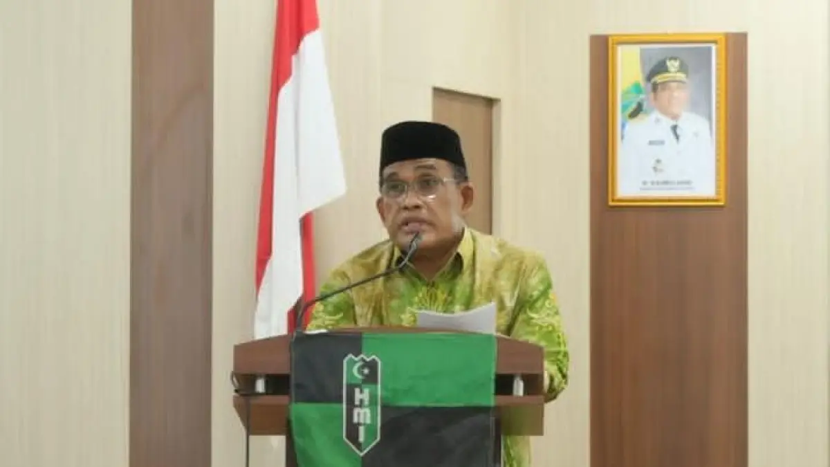 KADERISASI: Bupati HSU, H Sahrujani membuka secara resmi Latihan Kader II (Intermediate Training) Tingkat Nasional HMI Cabang Amuntai di Aula BPKAD HSU, Minggu (19/7/2026).(Foto: Istimewa)