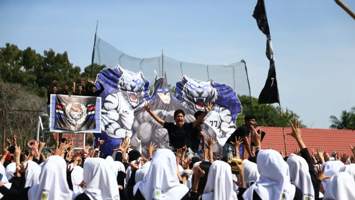 ROADSHOW: Suasana roadshow di hari dan sekolah pertama Honda DBL with Kopi Good Day 2026 South Kalimantan saat menyambangi SMAN 2 Banjarbaru pada Rabu (22/7/2026) pagi.(M Idris Jian Sidik)