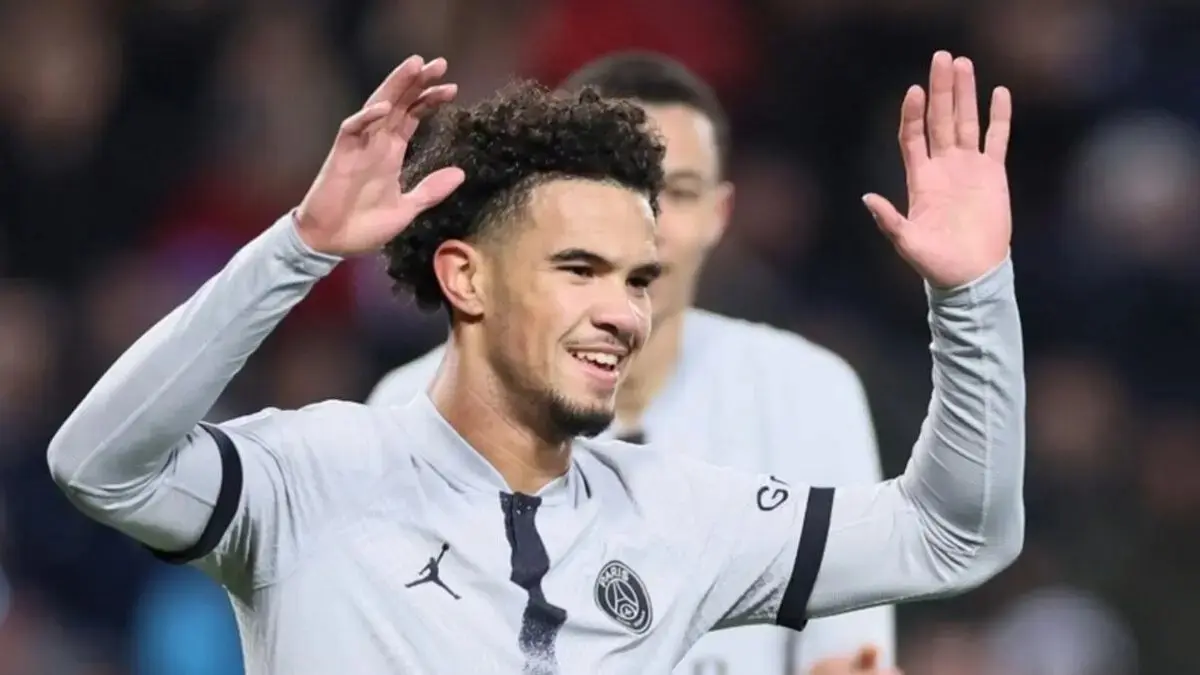 DIINCAR: Warren Zaire-Emery, gelandang PSG yang diincar Manchester United. (AFP)