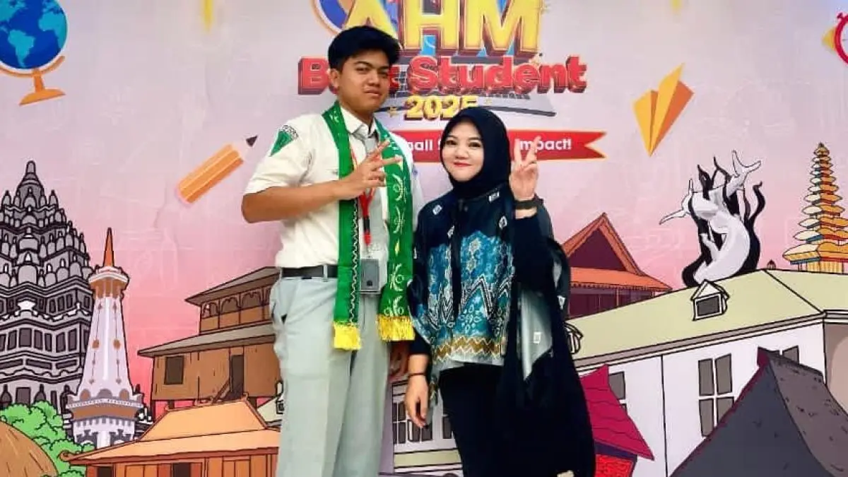 BERPRESTASI: Ahmad Ghozi Islami dari SMAN 7 Banjarmasin berhasil meraih Juara III tingkat nasional (Bronze) AHMBS 2025. PT Trio Motor menggelar AHMBS 2026 dan pendaftaran sudah dibuka.(Foto: PT Trio Motor) 