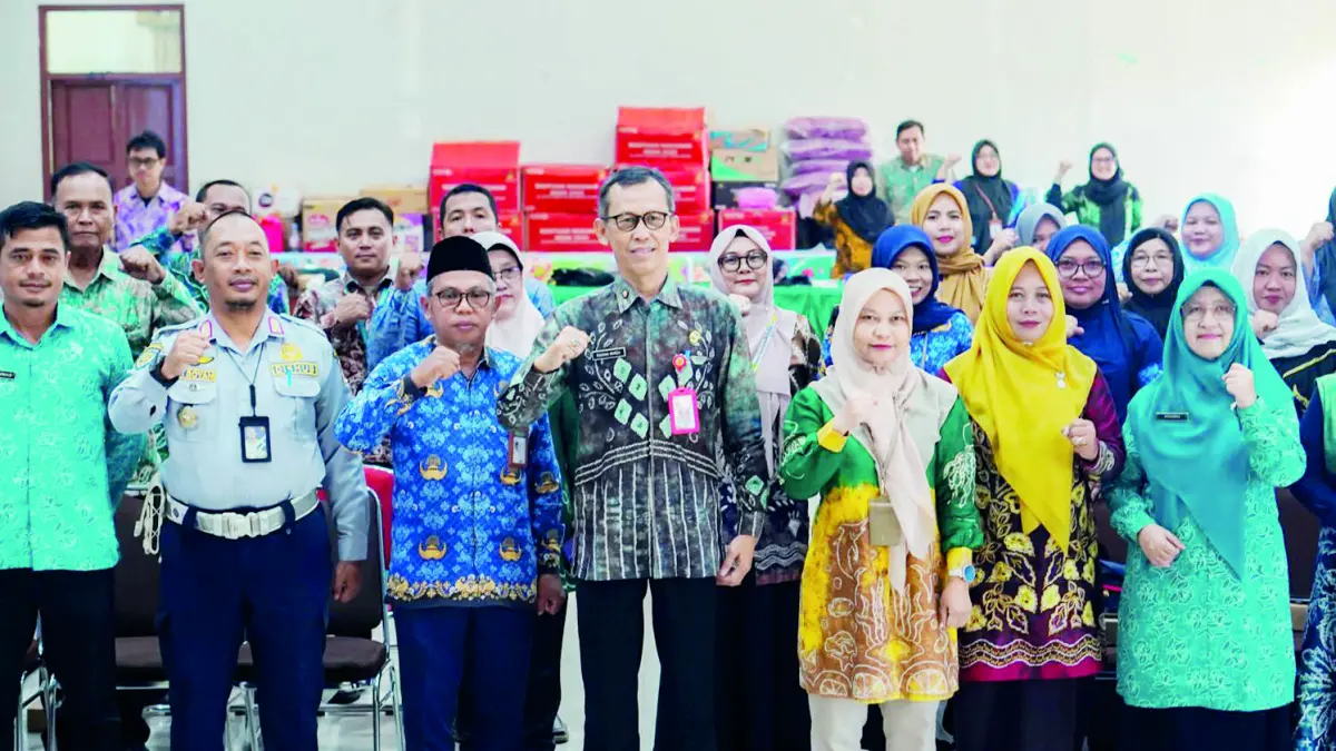 EVALUASI: Pertemuan Koordinasi dan Evaluasi Pemeriksaan Kesehatan Gratis (PKG) Tahun 2026 di Aula K.H. Irsyad Djahri, Kantor Dinas Sosial Kota Banjarbaru, Kamis (23/7).
(MC Banjarbaru)&nbsp;