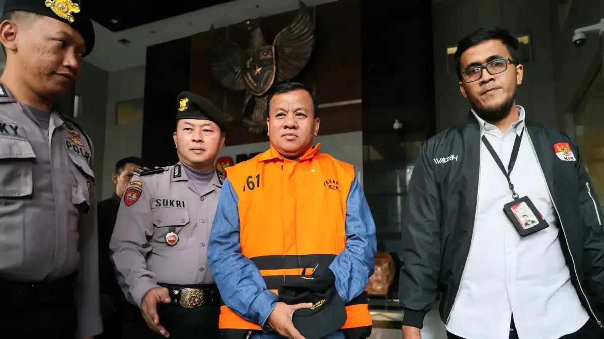 PENGEMBANGAN KASUS: Bupati Kuantan Singingi (Kuansing) Suhardiman Amby. KPK tengah mendalami pertemuannya dengan Menhut Raja Juli Antoni. (Dery Ridwansah/Jawa Pos)