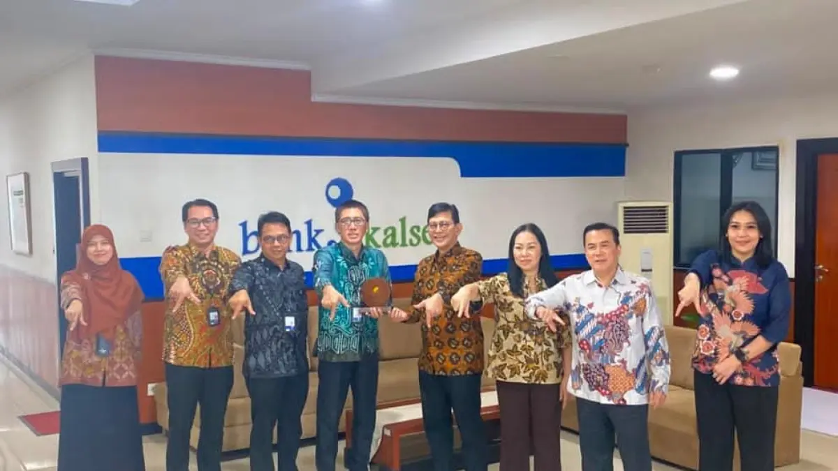PENGEMBANGAN BISNIS: Direksi Bank Victoria saat berkunjung ke Bank Kalsel, Selasa (28/7/2026).(Foto: Bank Kalsel)&nbsp;