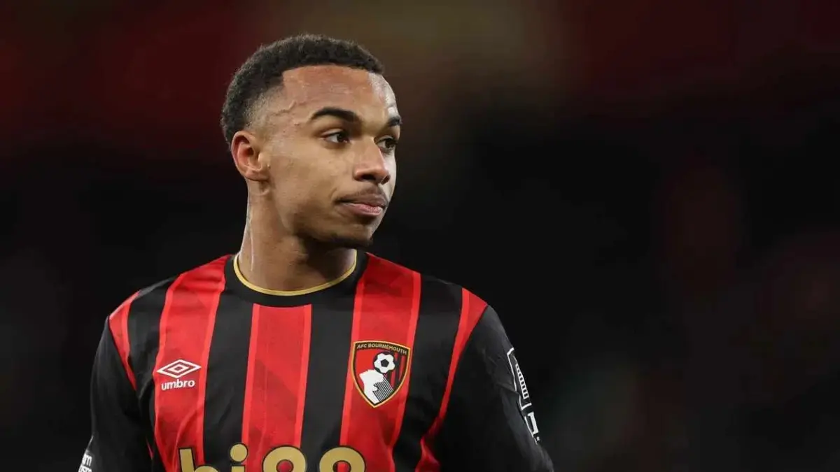 MENDEKATI: Barcelona dikabarkan mendekati Eli Junior Kroupi sebagai cadangan opsi striker.
(Dok talkSPORT)