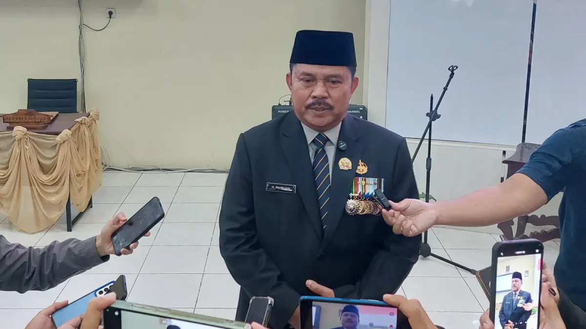 DESAK PEMULIHAN: Ketua DPRD HST Pahrijani meminta PLN mempercepat pemulihan sistem kelistrikan sebelum peringatan Maulid 2026.