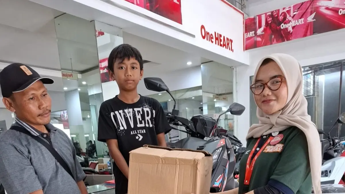 MERIAH: Suasana gathering showroom event yang digelar dealer Trio Motor Tanjung.