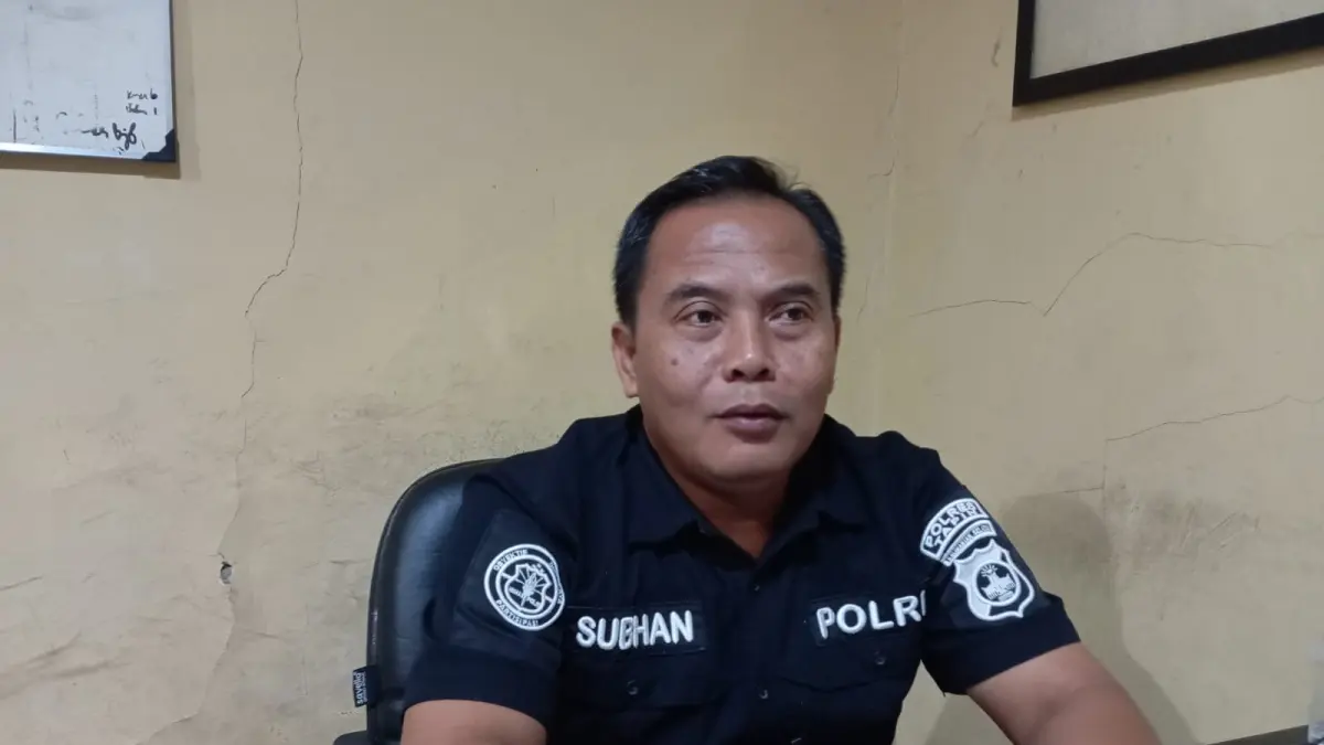 BERI KEJELASAN: Kasi Humas Polres Tapin Ipda Imam Subhan menjelaskan terkait video viral di media sosial.
Foto Rasidi Fadli&nbsp;