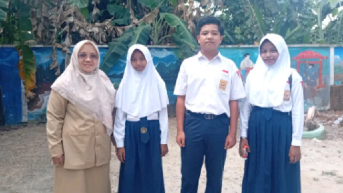 CERDAS CERMAT: Perwakilan SMP Negeri 2 Sungai Raya yang akan mewakili HSS ke Lomba Cerdas Cermat tingkat Provinsi Kalimantan Selatan pada Selasa (11/8/2026). (Foto: M Padil Ihsan/Radar Banjarmasin)&nbsp;