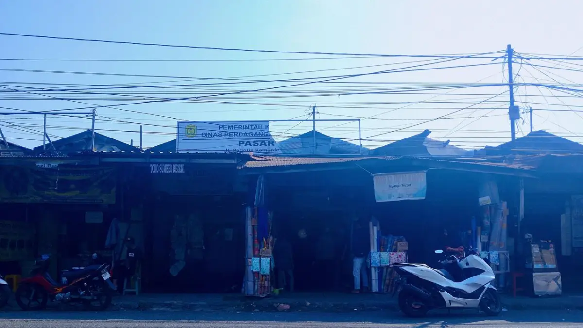 Kawasan Pasar Lama Banjarmasin. Pedagang yang terdampak penataan nantinya akan dipetakan untuk direlokasi ke sejumlah pasar terdekat. (Endang Syarifuddin/Radar Banjarmasin)