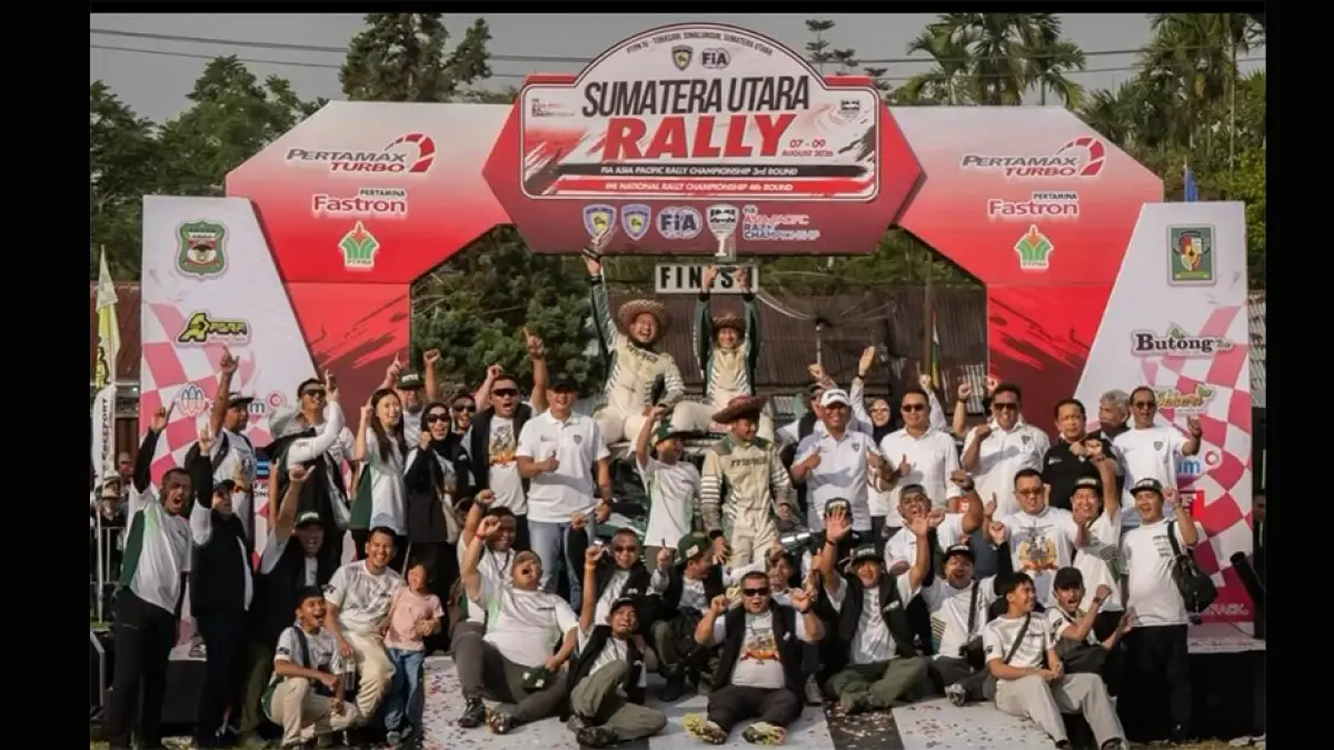 MEMBANGGAKAN: Pelajar MTsN 3 Tapin Ahmad Sakha Rahim berhasil jadi juara RC4 di ajang Asia Pasifik Rally Championship 2026.