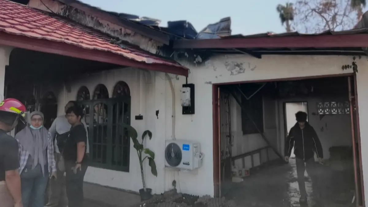 LUDES:&nbsp;Kafe&nbsp;Soari&nbsp;yang&nbsp;ludes&nbsp;dilalap&nbsp;si&nbsp;jago&nbsp;merah.&nbsp;(SHEILLA/RADAR&nbsp;BANJARMASIN)&nbsp;&nbsp;