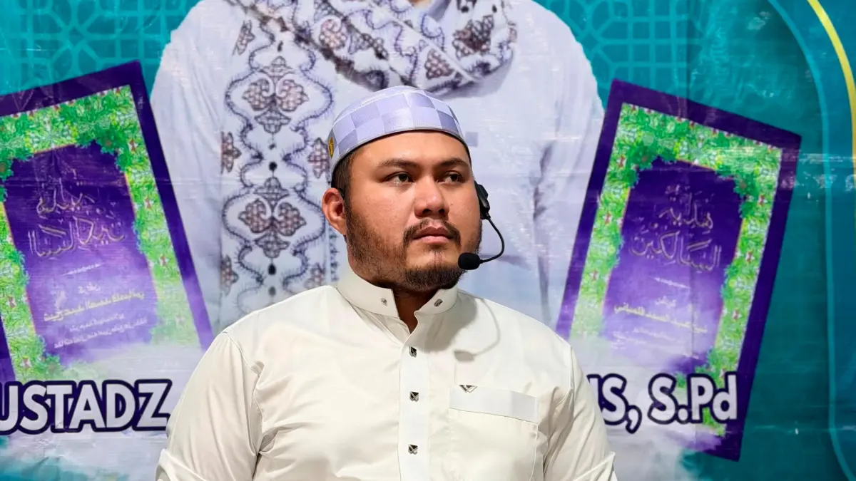 MENGINGATKAN: Komisi Fatwa MUI Kabupaten Banjar, Ali Husein mengingatkan agar kegiatan Agustusan tidak diisi hiburan yang melibatkan peserta berpakaian menyerupai lawan jenis. (ALI UNTUK RADAR BANJARMASIN)