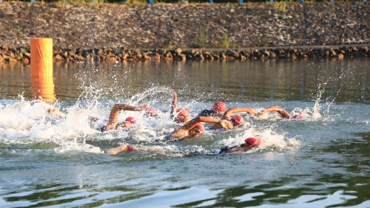 Aksi para peserta dalam gelaran Banua Duathlon Challenge pada penyelenggaraan sebelumnya di Kebun Raya Banua, Banjarbaru. BDC 2026 akan kembali digelar pada 29–30 Agustus 2026 dengan 120 peserta yang siap adu stamina dalam tiga nomor utama: duathlon, aquathlon, dan running.(M Idris Jian Sidik)