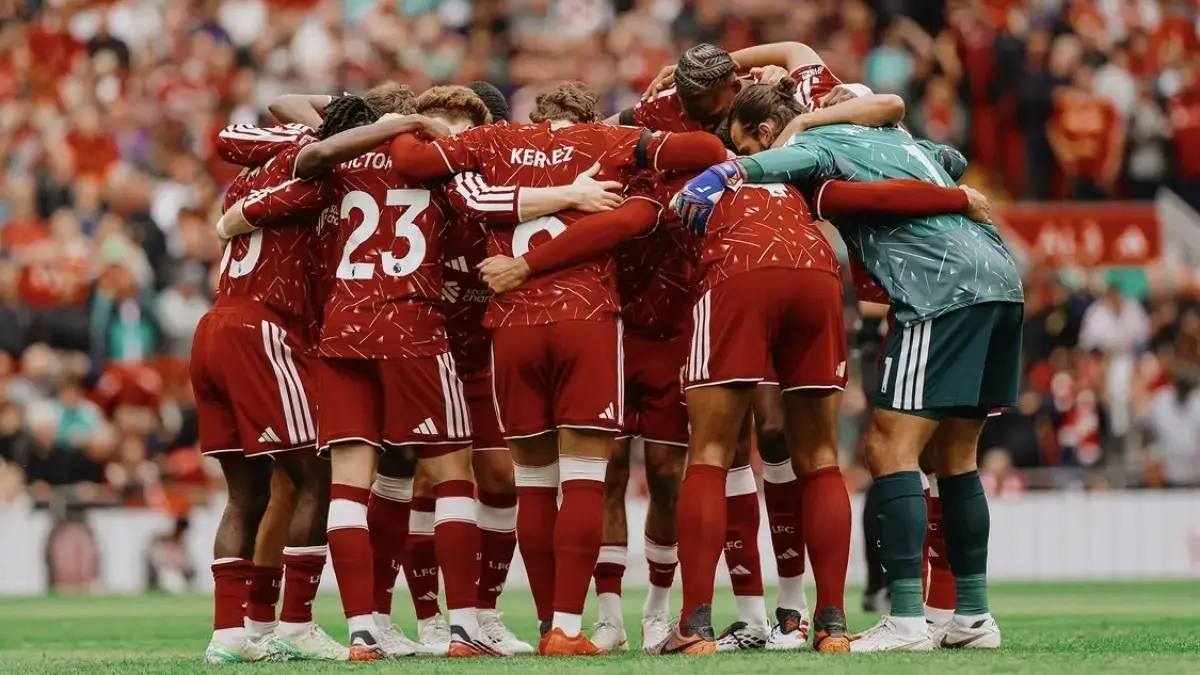 IMBANG: Skuad Liverpool saat ditahan imbang Nottingham Forest.&nbsp;
(Dok. Instagram/@liverpoolfc)