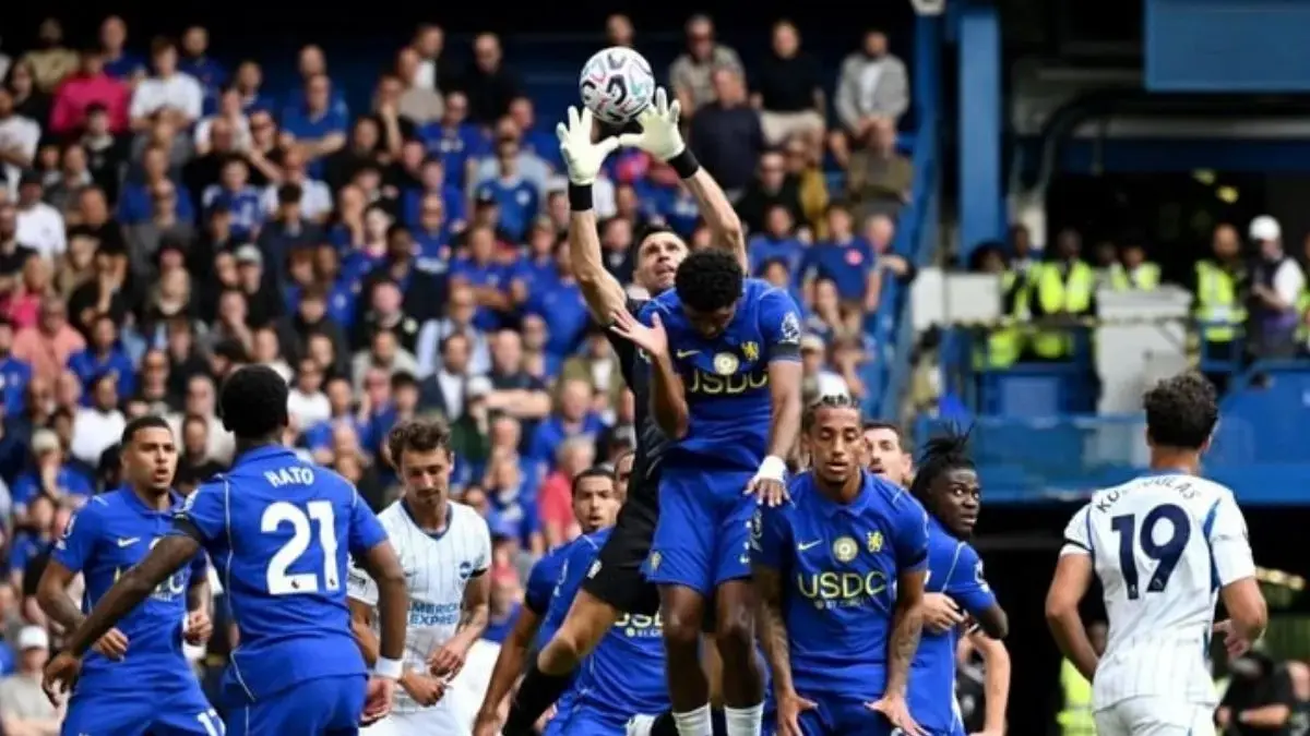 SENANG: Xabi Alonso senang Chelsea menang 4-3 atas Brighton. (@chelseafc/Instagram)
