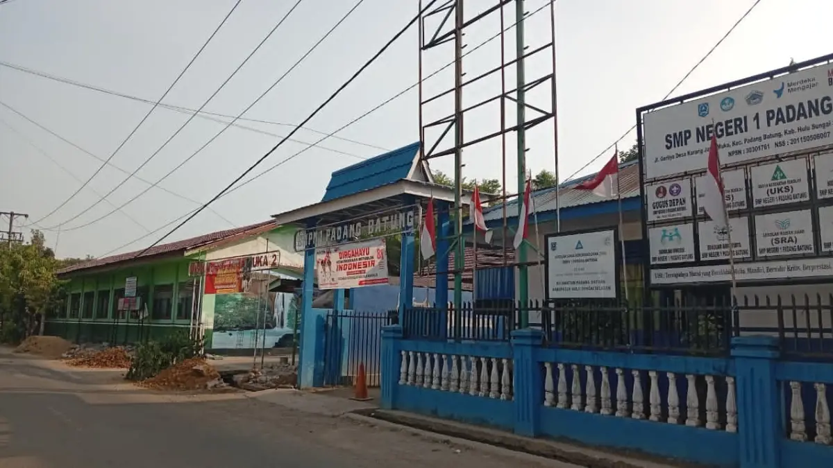 SEPI: Aktivitas di salah satu SD dan SMP di Kabupaten HSS sepi, karena siswa menjalani Pembelajaran Jarak Jauh (PJJ) pada Selasa (1/9/2026). (Foto: M Padil Ihsan/Radar Banjarmasin)&nbsp;