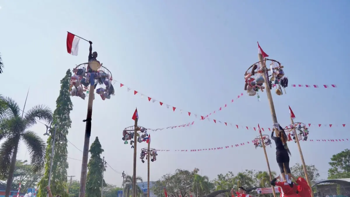 Foto : Dinas Kepemudaan, Olahraga dan Pariwisata (Disporapar) Kabupaten Balangan menggelar Balangan Sport Festival dalam rangka memeriahkan HUT ke-81 Republik Indonesia di Ruang Terbuka Hijau (RTH) Disporapar, Paringin Selatan, Minggu (23/8/2026).