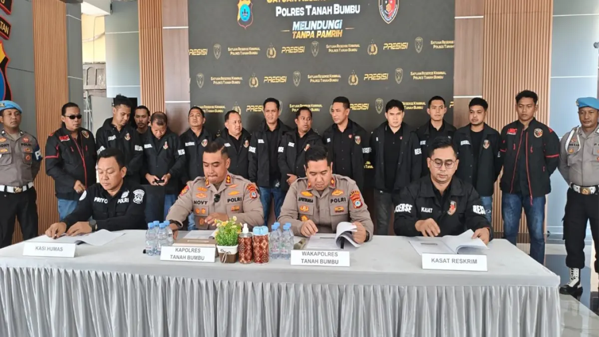 RILIS KASUS: Kapolres Tanah Bumbu AKBP Novy Adi Wibowo saat merilis pengungkapan kasus di Polres Tanah Bumbu, Kamis (3/9/2026). 