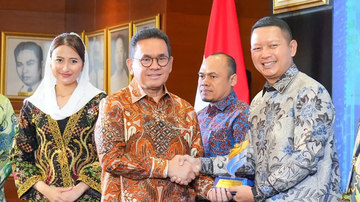 PT Bank Rakyat Indonesia (Persero) Tbk atau BRI