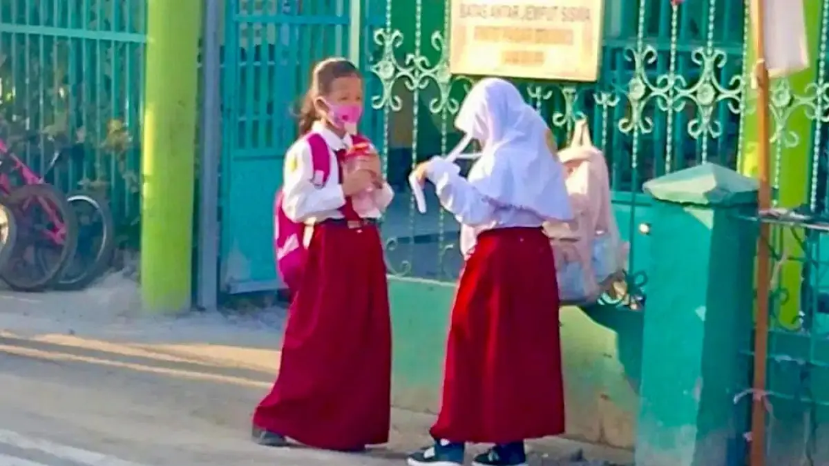 TERAPKAN PJJ: Memburuknya kualitas udara di Banjarmasin membuat aktivitas belajar tatap muka dihentikan sementara. Siswa kembali belajar dari rumah.