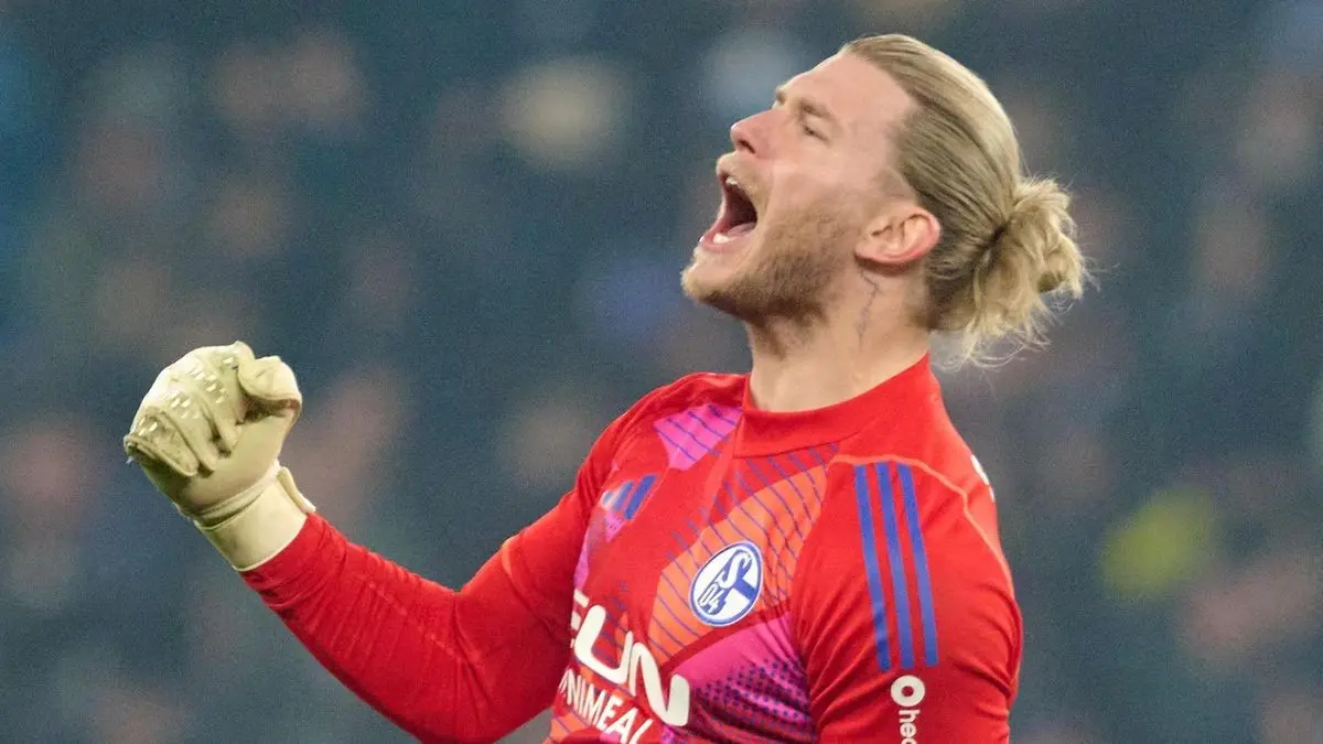 GEMILANG: Schalke 04 menahan Bayern Munchen 0-0. Loris Karius tampil gemilang dan menghentikan rekor Bayern yang selalu mencetak gol dalam 58 laga.&nbsp;
(Dok. WAZ)