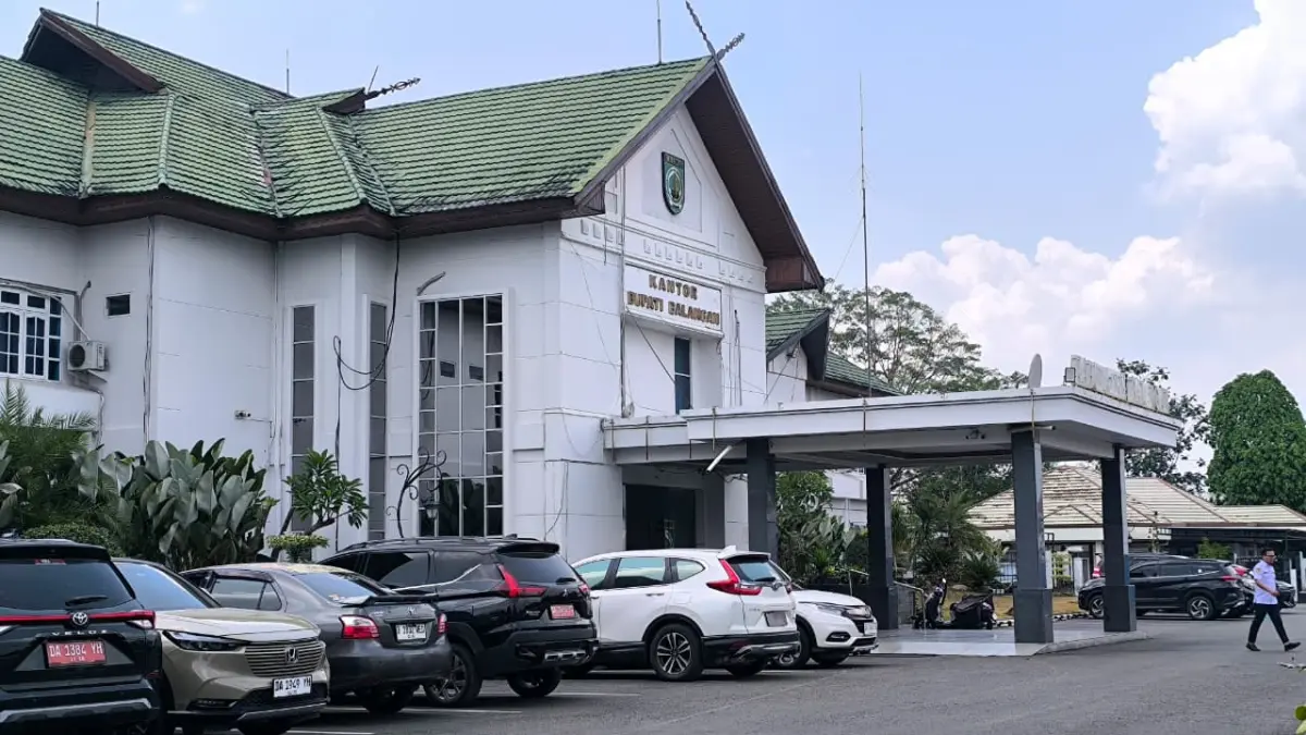 LANGKAH PREVENTIF: Kabupaten Balangan menerbitkan Surat Edaran (SE) yang mengatur kesiapsiagaan bahaya kebakaran di lingkungan perkantoran pemerintah, bertepatan dengan ancaman musim kemarau ekstrem.