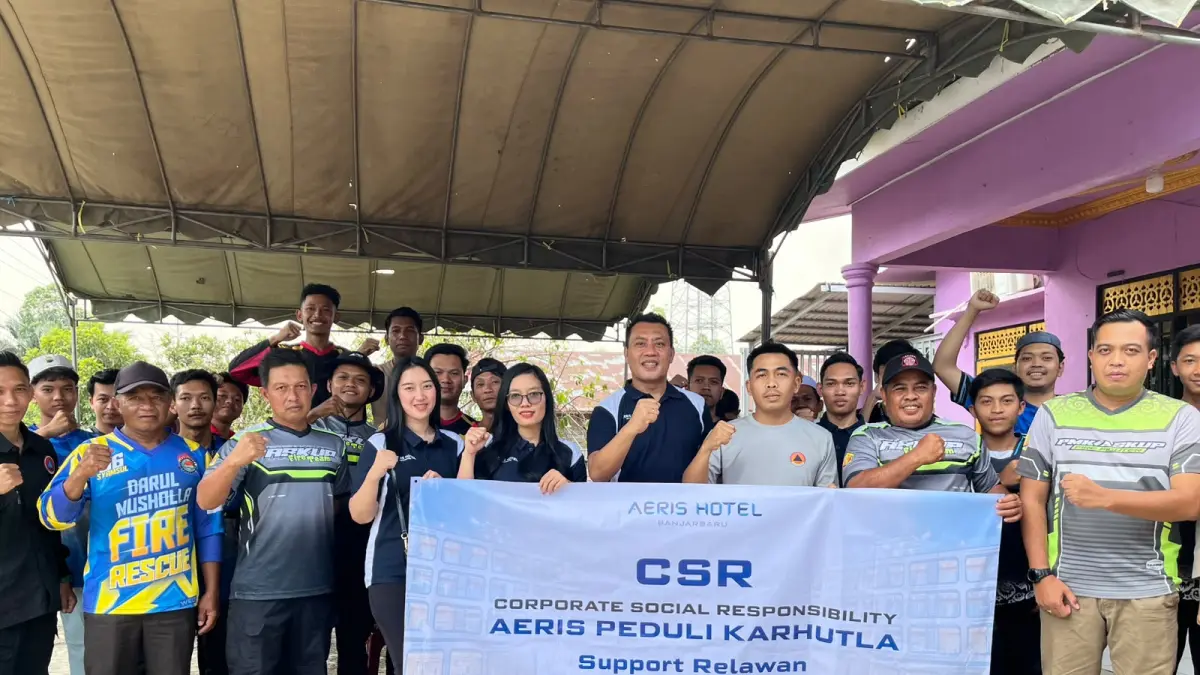 PROGRAM CSR: Aeris Hotel Banjarbaru mendukung penuh para relawan pemadam Karhutla.(Foto: Aeris Hotel Banjarbaru)