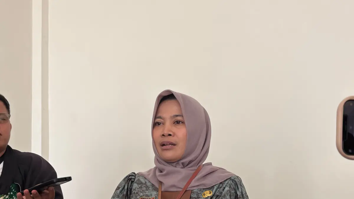 Plt Kabag Organisasi Setdako Banjarmasin, Eka Rahayu Normasari menjelaskan nilai reformasi birokrasi berada di angka 87,10 atau masuk kategori A. Capaian tersebut tetap akan ditingkatkan melalui rencana aksi reformasi birokrasi 2026. (Zulvan Rahmatan/Radar Banjarmasin)