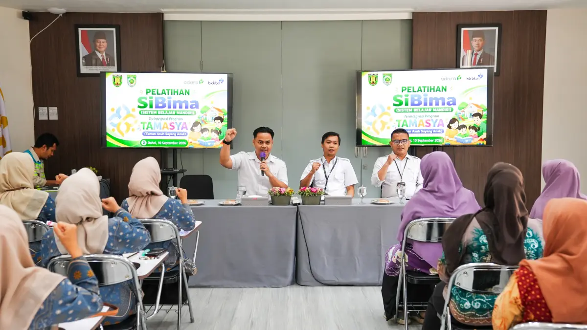 TINGKATKAN WAWASAN : Jajaran Pengasuh TPA di Balangan dan Tabalong terlihat antusias mendapatkan pelatihan dari BKKBN Provinsi Kalimantan Selatan.