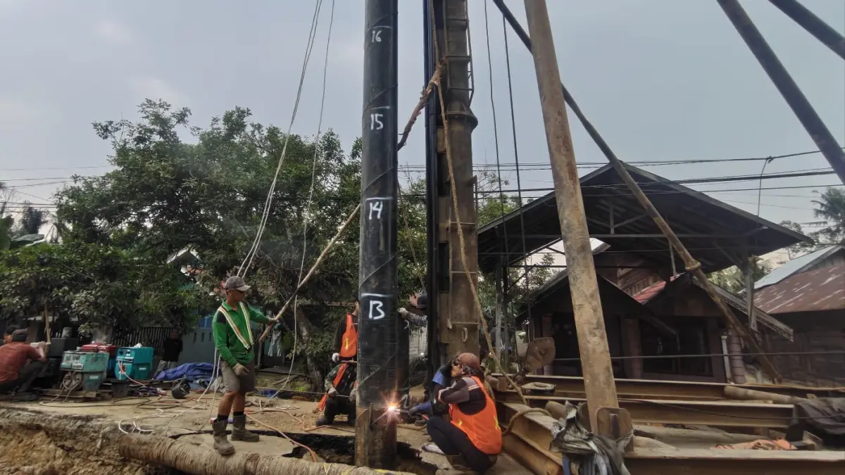 PENGERJAAN: Pembangunan Jalan Lampihong–Paringin di Kabupaten Balangan. (DINAS PUPR KALSEL)