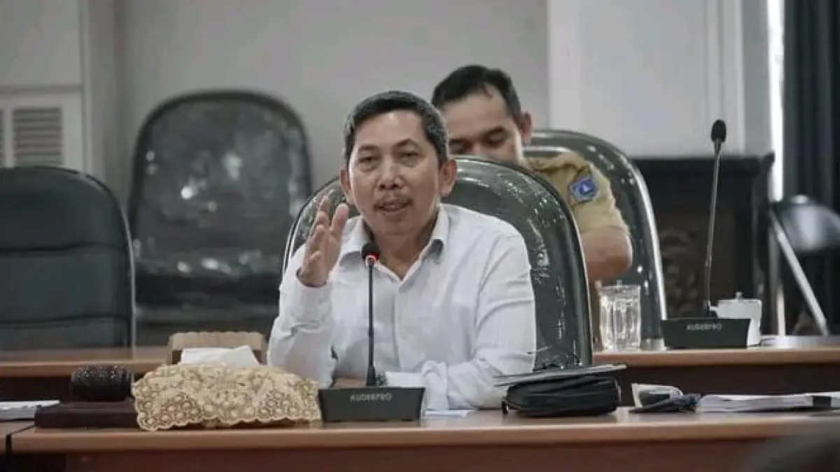 USULAN: Wakil Ketua Komisi III DPRD HSS H. Yusperi mendorong potensi pariwisata di luar tiga kecamatan turut diakomodasi dalam RTRW HSS 2026–2046. (Foto: DPRD HSS)