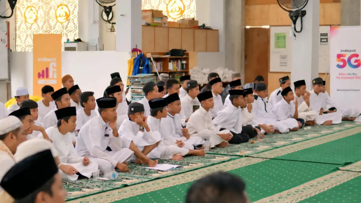 DIGITAL: Masjid berdaya Indosat hubungkan 160 Masjid di Kalimantan.