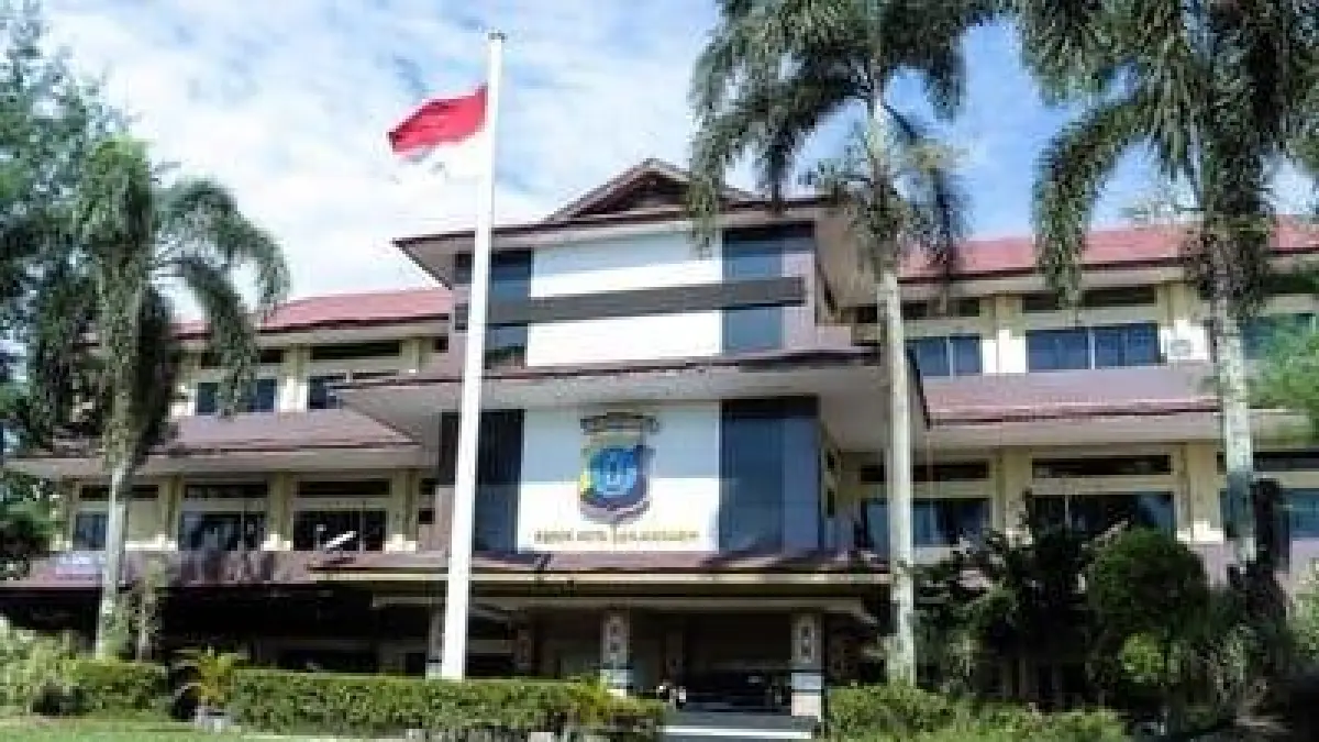 MARKAS: Mapolresta Banjarmasin, lokasi magang siswi yang melaporkan dugaan pelecehan seksual oleh seorang oknum perwira polisi. (Foto: Net)